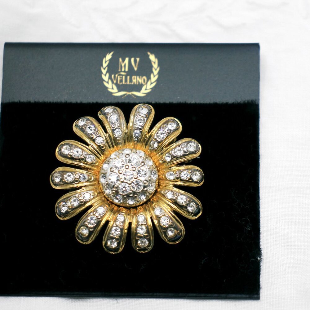 Vintage Rhinestone Daisy Brooch, MV Vellano Collectible Flower Pin, NWT